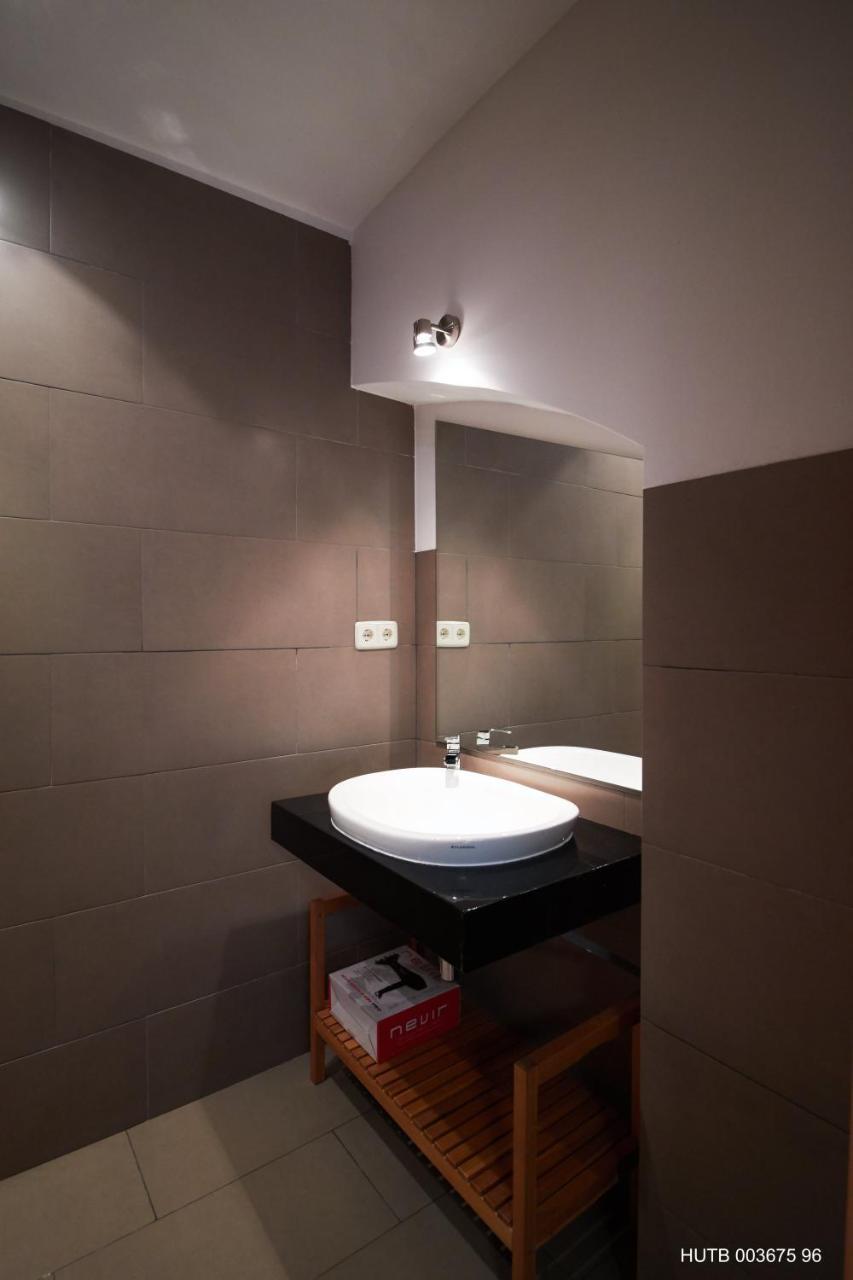 Alcam Alio Cine Apartment Barcelona Exterior foto